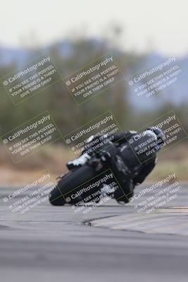 media/Sep-21-2025-Race Pace (Sun) [[98bf33ef95]]/Verified/2-Turn 2 Backside (835am)/